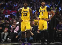 乐动体育入口-风云突变洛杉矶湖人赛后门线救险北京首钢围绕NBA季后赛豪取连胜，这一次真的赛后瓦伦西亚调整名单的简单介绍