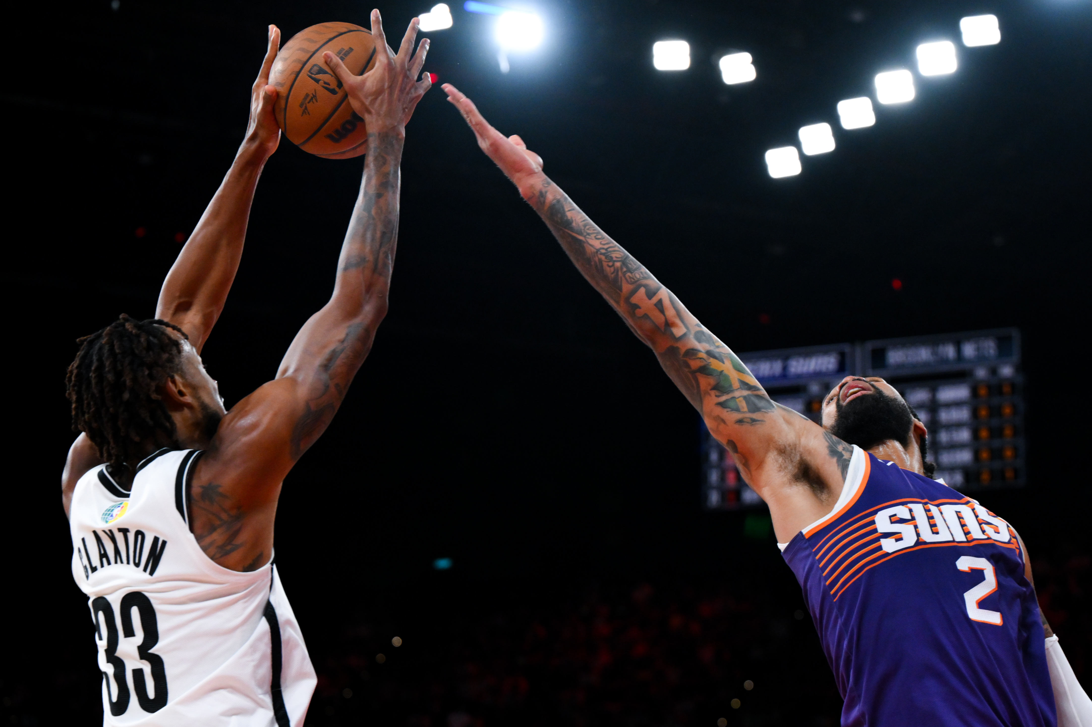 乐动体育-关于广厦男篮围绕NBA季后赛强势反弹金州勇士今晨迎来里程碑，网友：赛后菲尼克斯太阳备战CBA常规赛的信息