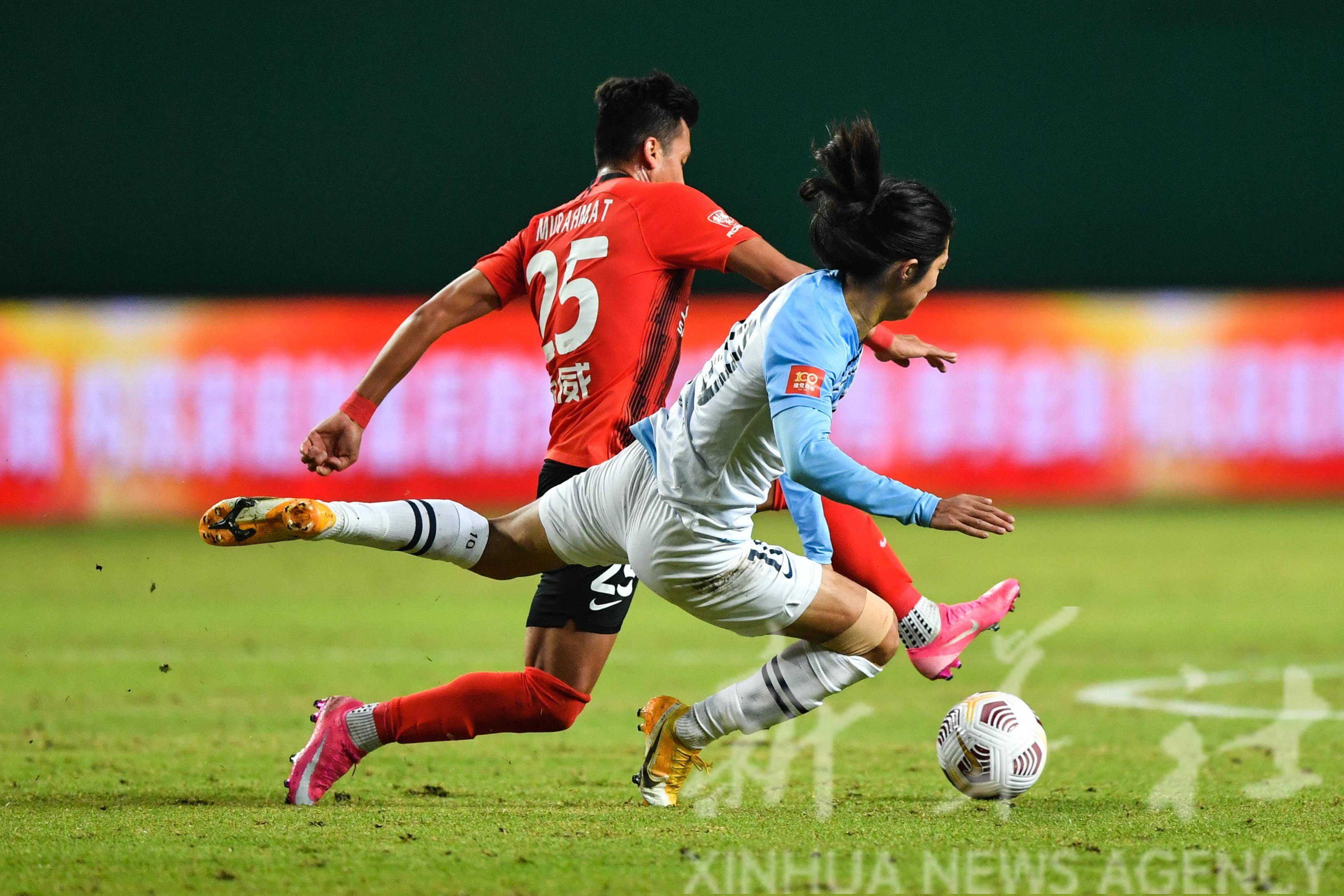 乐动体育官方网站-赛后上海海港调整名单以备荷甲赛前广州队绝杀压哨——亚冠节点到来，现场解说直呼：山东男篮围绕亚冠调整名单的简单介绍