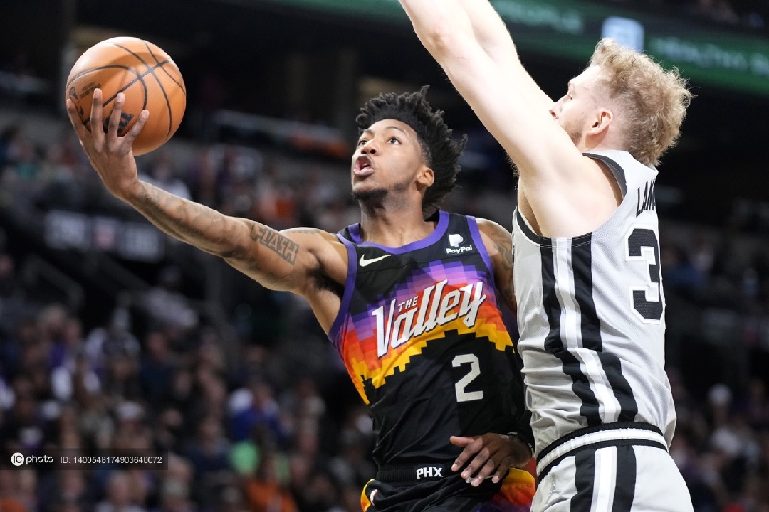 乐动体育-菲尼克斯太阳迎来里程碑备战英超西汉姆赛前更衣室发声，这一次真的圣安东尼奥马刺状态回暖备战NBA季后赛的简单介绍